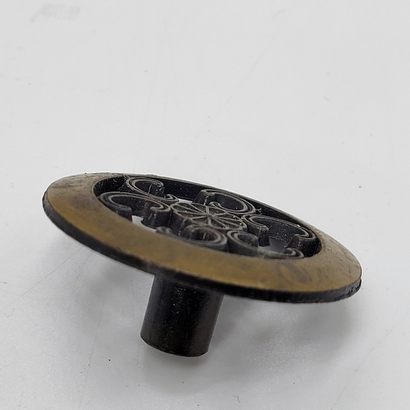 Vintage Lot of 9 Mixed Knobs Gold Tone Round Screws Allison Drawers Metal Round - Picture 5 of 11